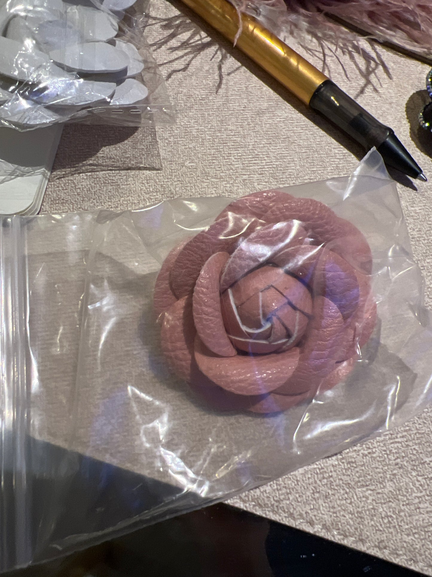 Fashion Week: flower Pins (1x)