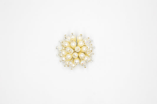 Bold Blossoms: The Pearl Bouquet Shoe Clip