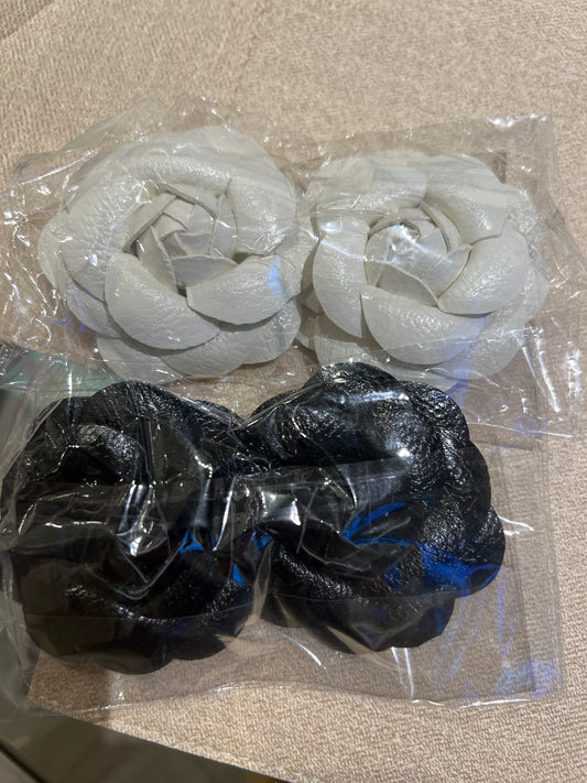 Fashion week: flower shoe clips basic (2x)